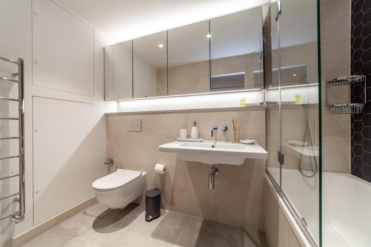 Stunning Modern 2br Flat Wgarden Near Harrods Londra