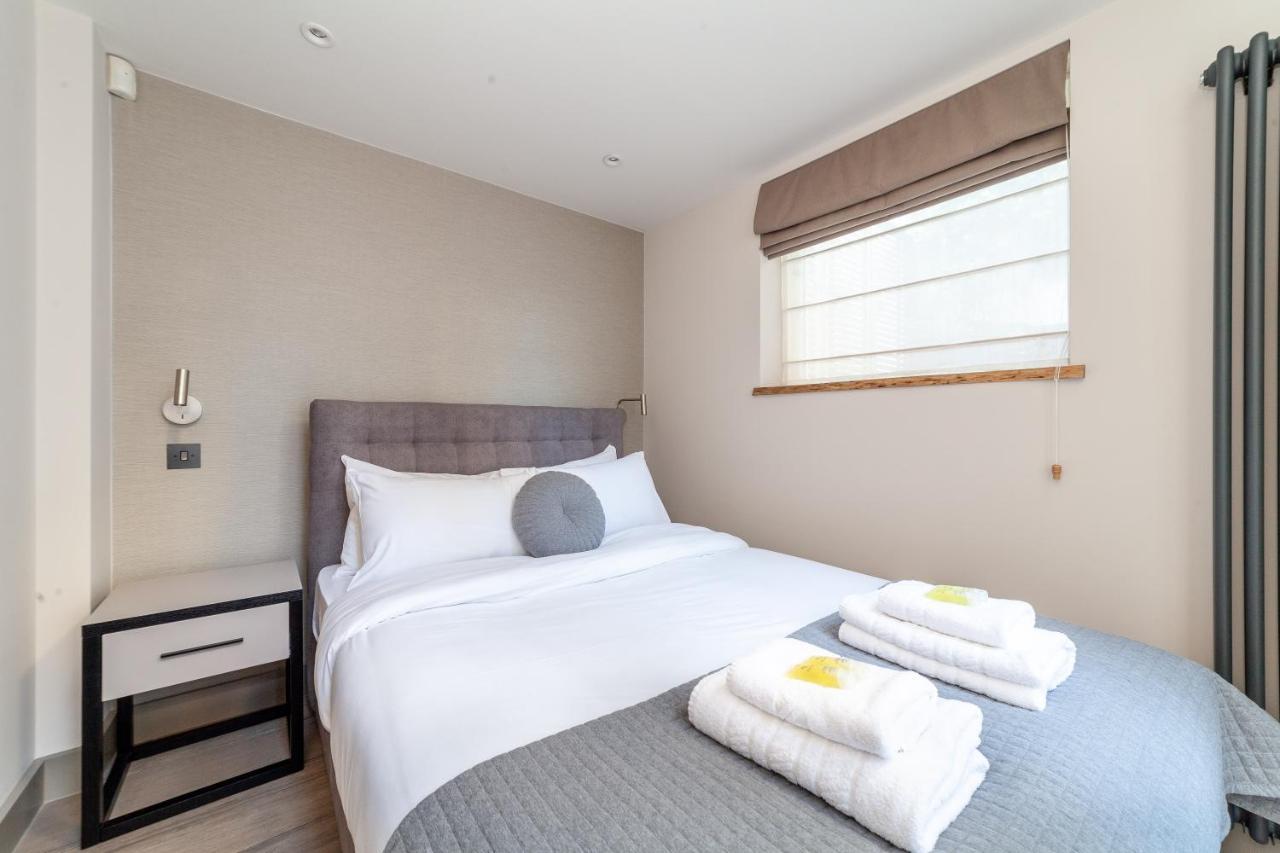 Stunning Modern 2br Flat Wgarden Near Harrods Appartamento